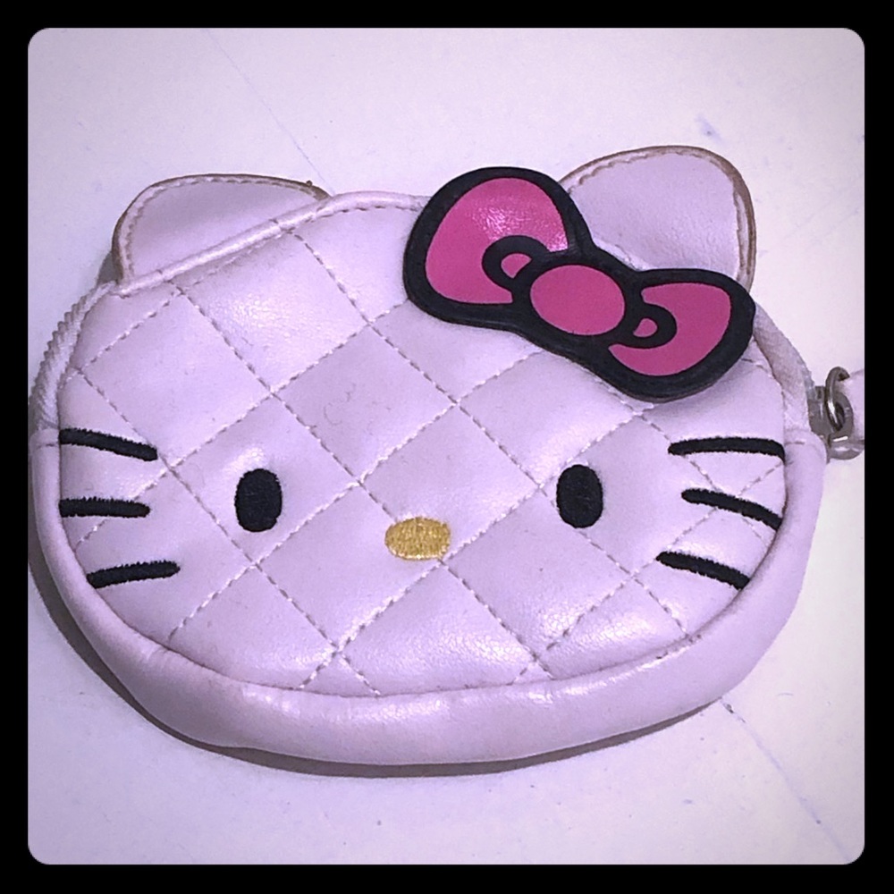 Hello Kitty coin purse 👛